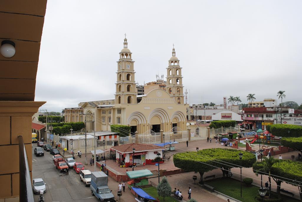 Hotel Arcos Del Parque Acayucan Zewnętrze zdjęcie