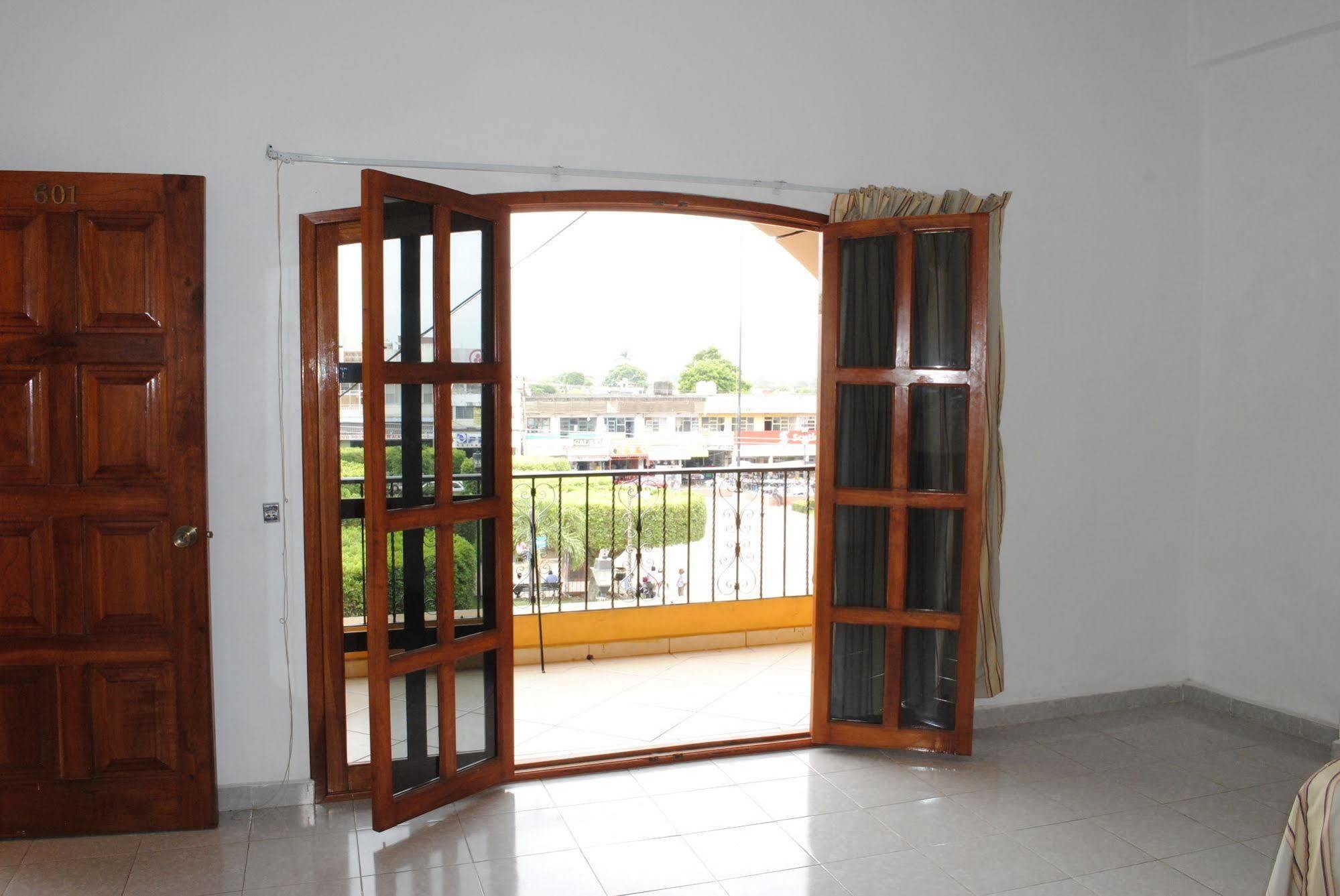 Hotel Arcos Del Parque Acayucan Zewnętrze zdjęcie